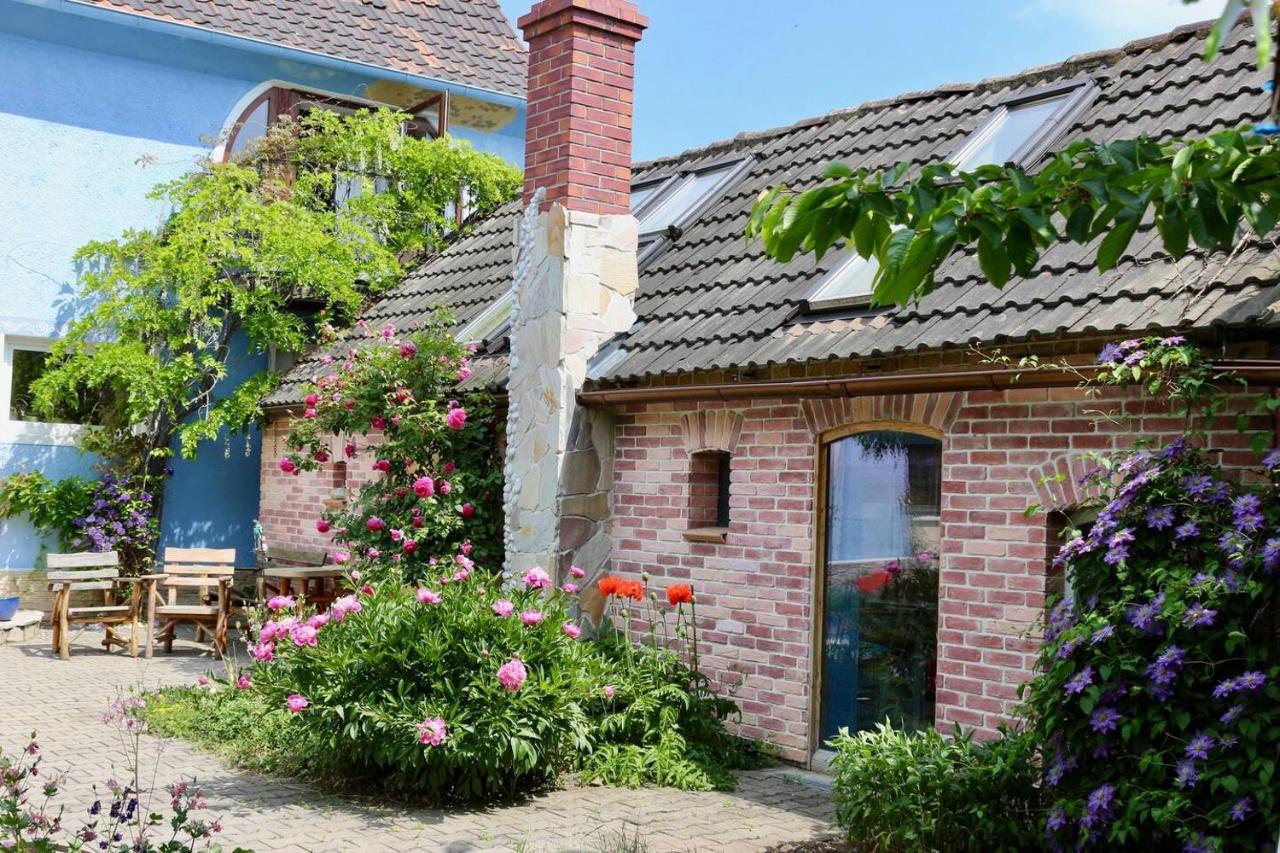 Boutique Hotel Shambala Zeitlos 비데마르 외부 사진
